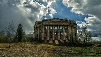 Прогулка по 15 заброшенным усадьбам вокруг Петербурга