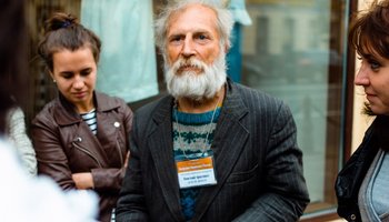 Как бездомный учитель географии стал популярным экскурсоводом
