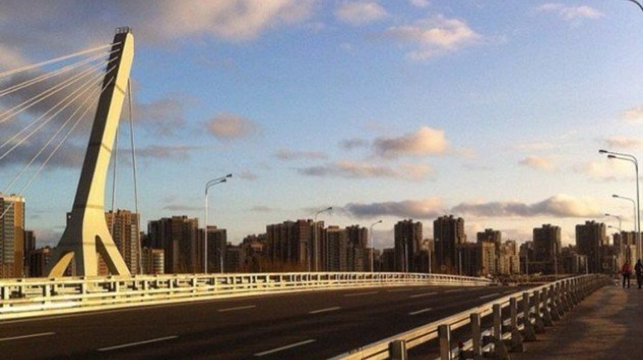 Губернатор города назвал мост именем Ахмата Кадырова 