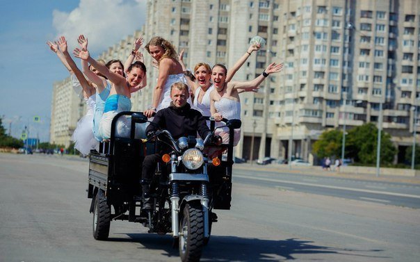 Фестиваль «Мотоневесты»