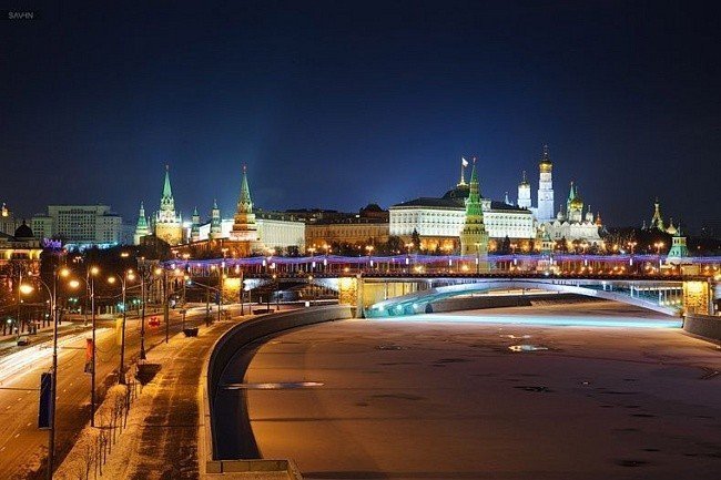 5 лучших мест для прогулок по ночной Москве
