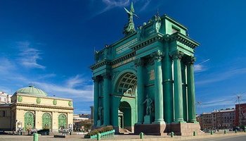 Интересный маршрут вокруг станции метро «Нарвская» 
