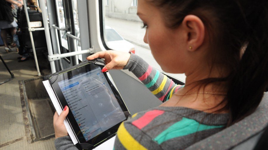 С завтрашнего дня в автобусах до Пулкова появится бесплатный Wi-Fi
