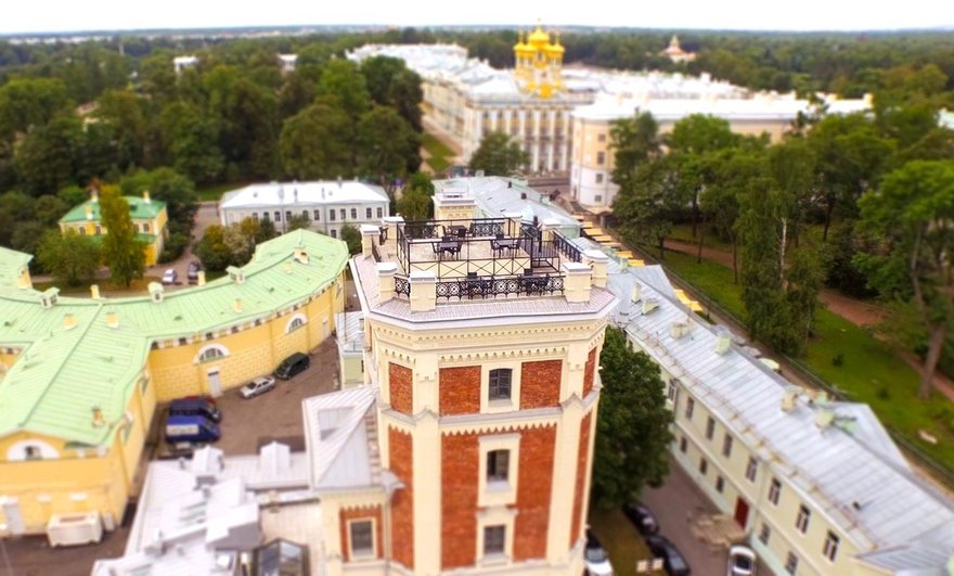 Певческая башня пушкин ресторан. Певческая башня в Царском селе. Певческая башня Пушкин смотровая площадка. Певчая башня ресторан в Пушкине.