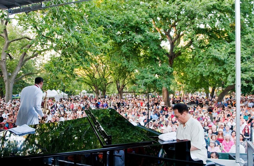 Джазовый концерт в Румянцевском саду