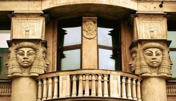 Пять петербургских домов, на которые стоит взглянуть