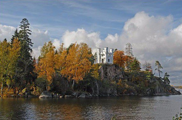 «Осенняя поэма в Монрепо»