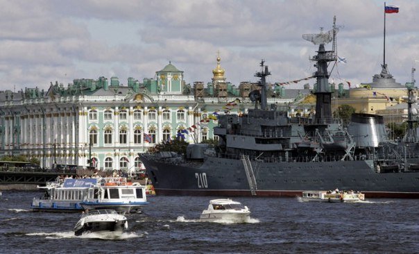 Праздник «Морским судам быть»