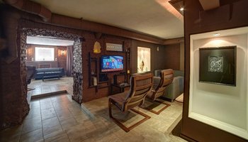 Keep Calm Lounge