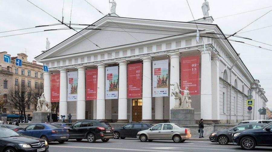 Более 100 спектаклей и выставок петербуржцы смогут бесплатно посетить в декабре