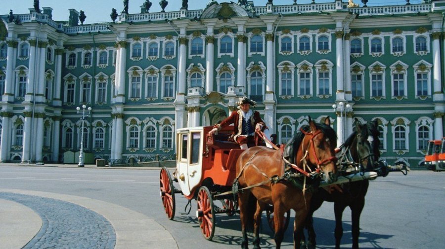 Петербургским кучерам хотят выдавать права