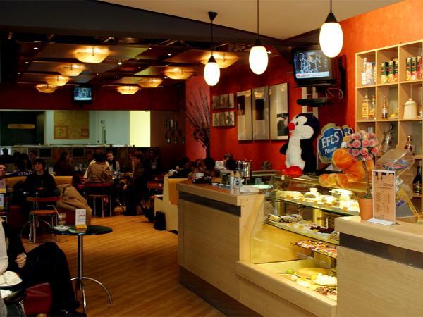 3. Кафе «Cafemax»