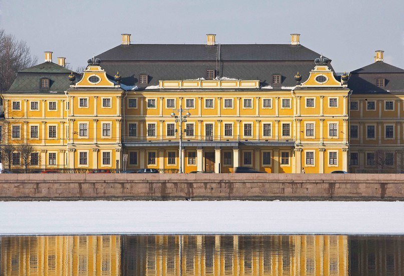 Меншиковский дворец