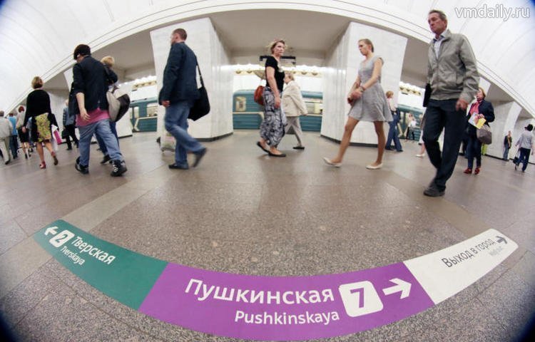 В центре Москвы появится напольная навигация
