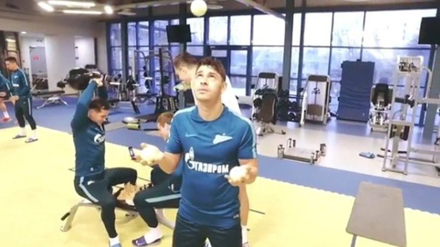 «Зенит» принял участие во флешмобе #MannequinChallenge 