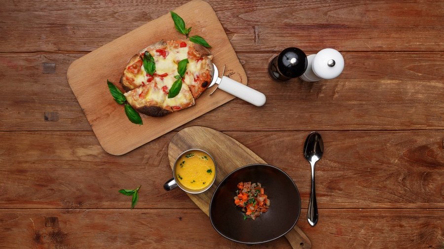 В Goose Goose Bistro подают обеды для гурманов