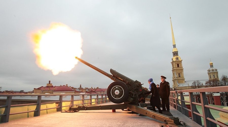 Полуденный выстрел с Петропавловки ознаменует открытие масштабной выставки Айвазовского
