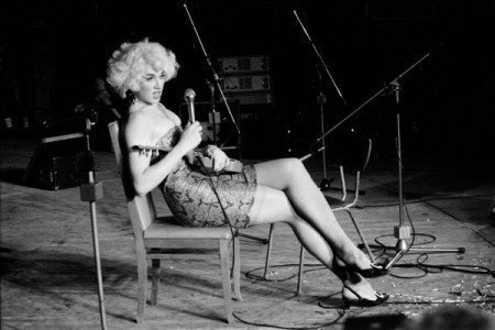 Выставка «Люди современного искусства.1985–1995»