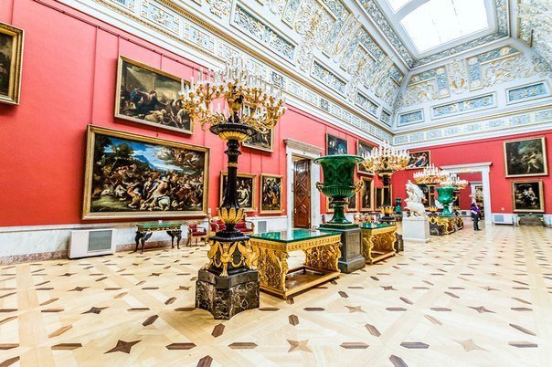 Семь музеев Петербурга, где читают лекции об истории, искусстве и культуре