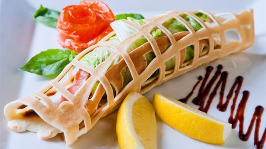 http://www.afisha.ru/msk/restaurant/photo/21166/591080/