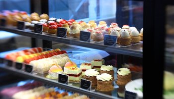 Кофейня Ôpetit с французскими десертами