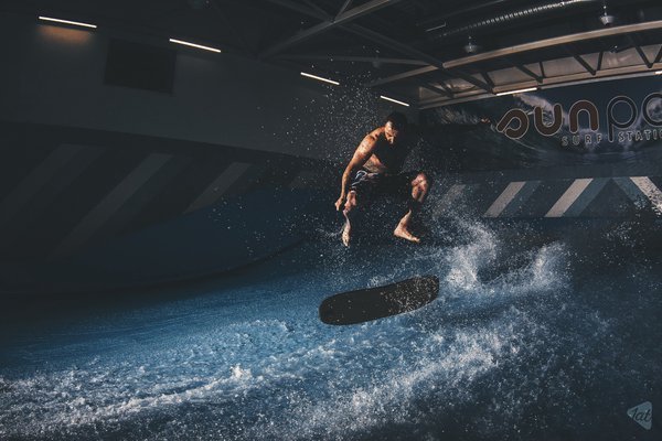 Искусственная волна для сёрфинга в Sunpark Wake Cable