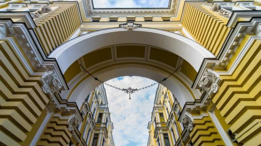 Самые красивые арки Петербурга