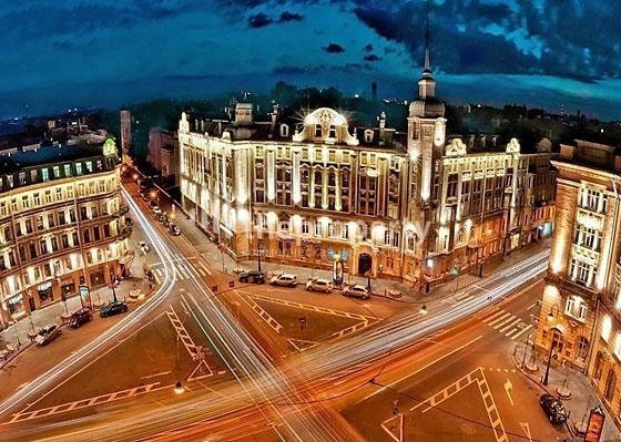 Австрийская площадь