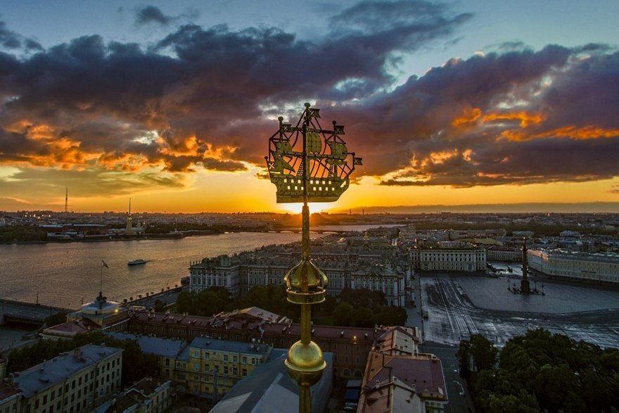 Петербург назвали самым добрым городом в стране
