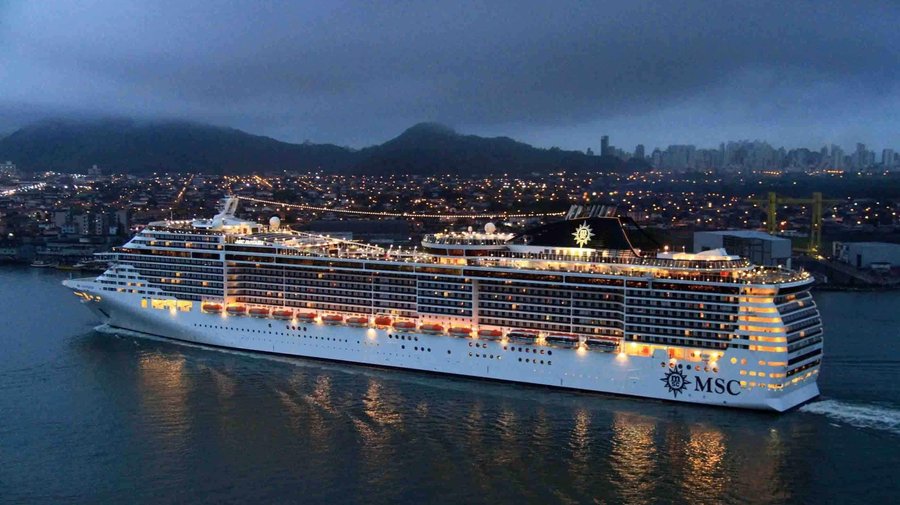 Петербург посетит самый длинный за всю историю круизный лайнер MSC Fantasia