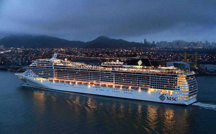 Петербург посетит самый длинный за всю историю круизный лайнер MSC Fantasia