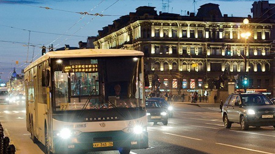 Ночные автобусы будут работать пять ночей подряд в ближайшие большие выходные