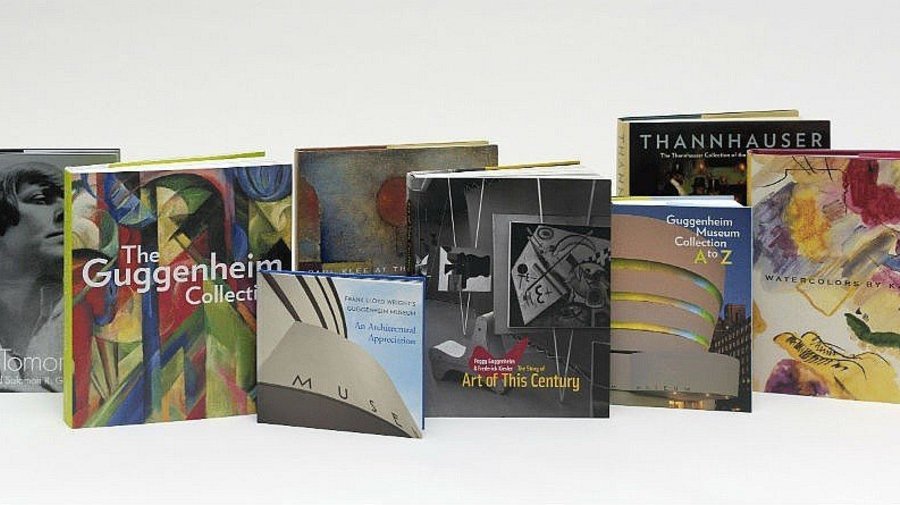 200 книг об искусстве выложили для бесплатного скачивания