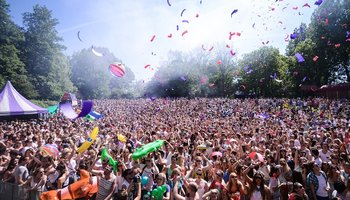 7 летних музыкальных фестивалей, куда можно отправиться без визы