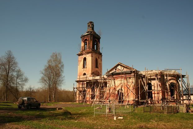 Заброшенная усадьба в Редкино