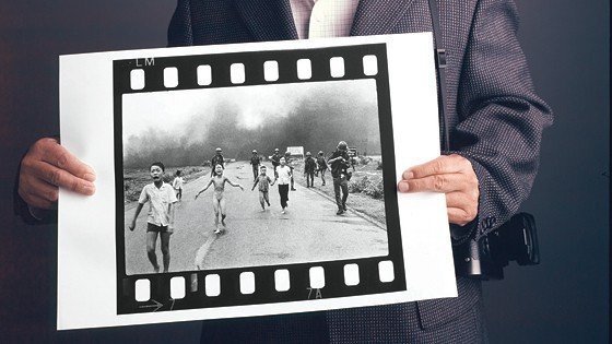 Выставка: "Легенды Фотографии"