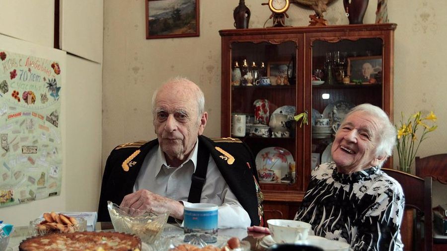 Супруги из Петербурга отметили 70-летие со дня свадьбы