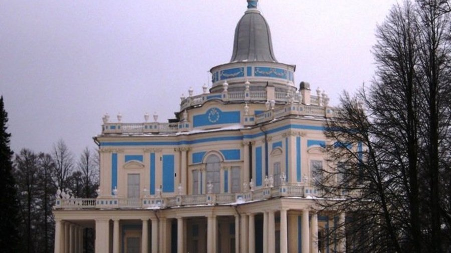 Ломоносов