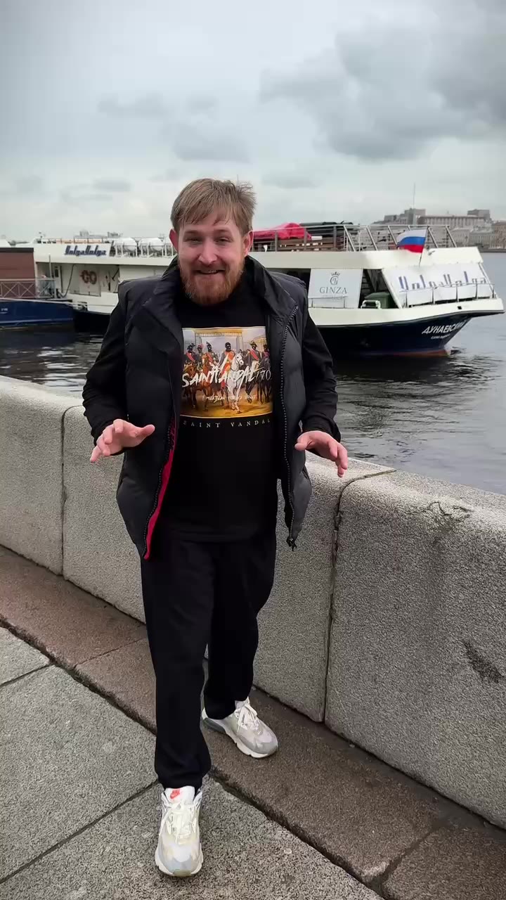 🍜Самый известный ресторан-теплоход с эпичными видами в Петербурге