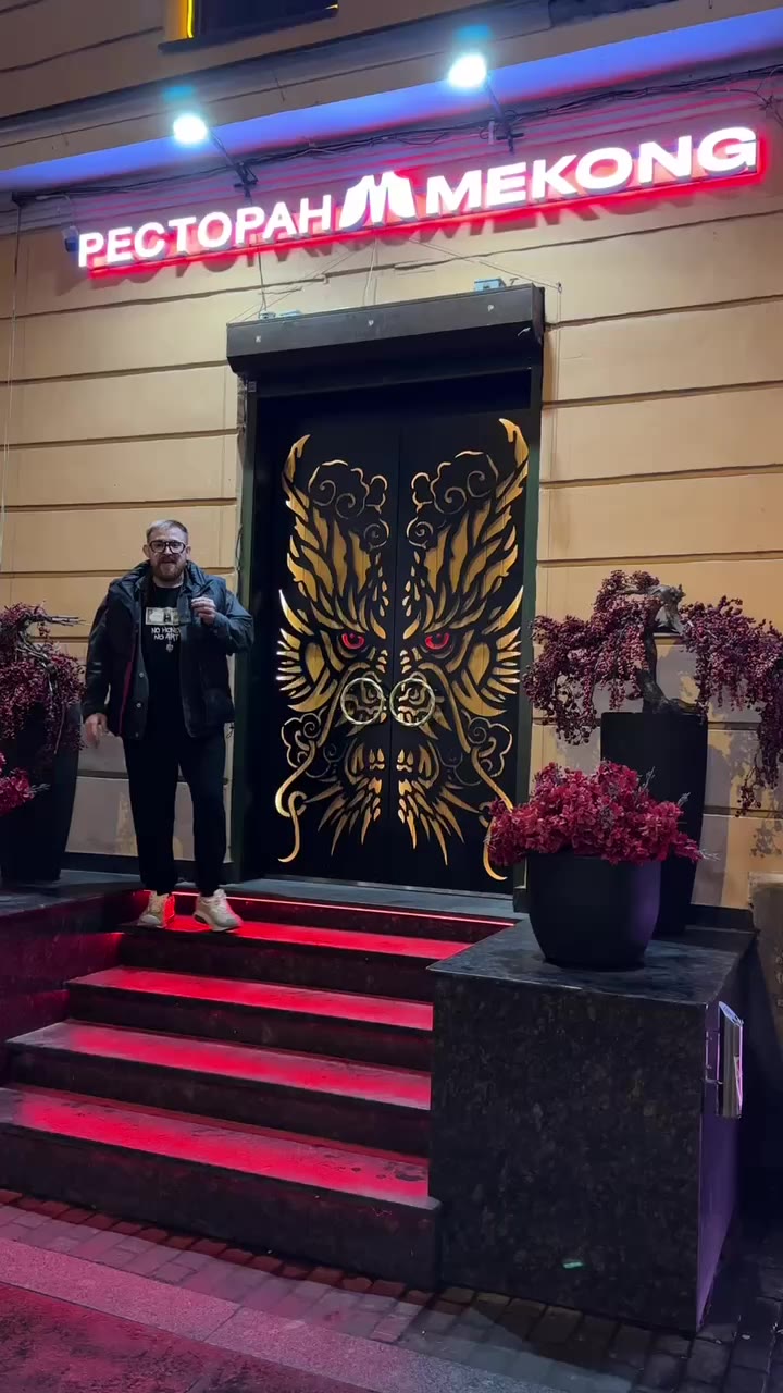 🍜🍤 Знаменитый паназиатский ресторан в Петербурге