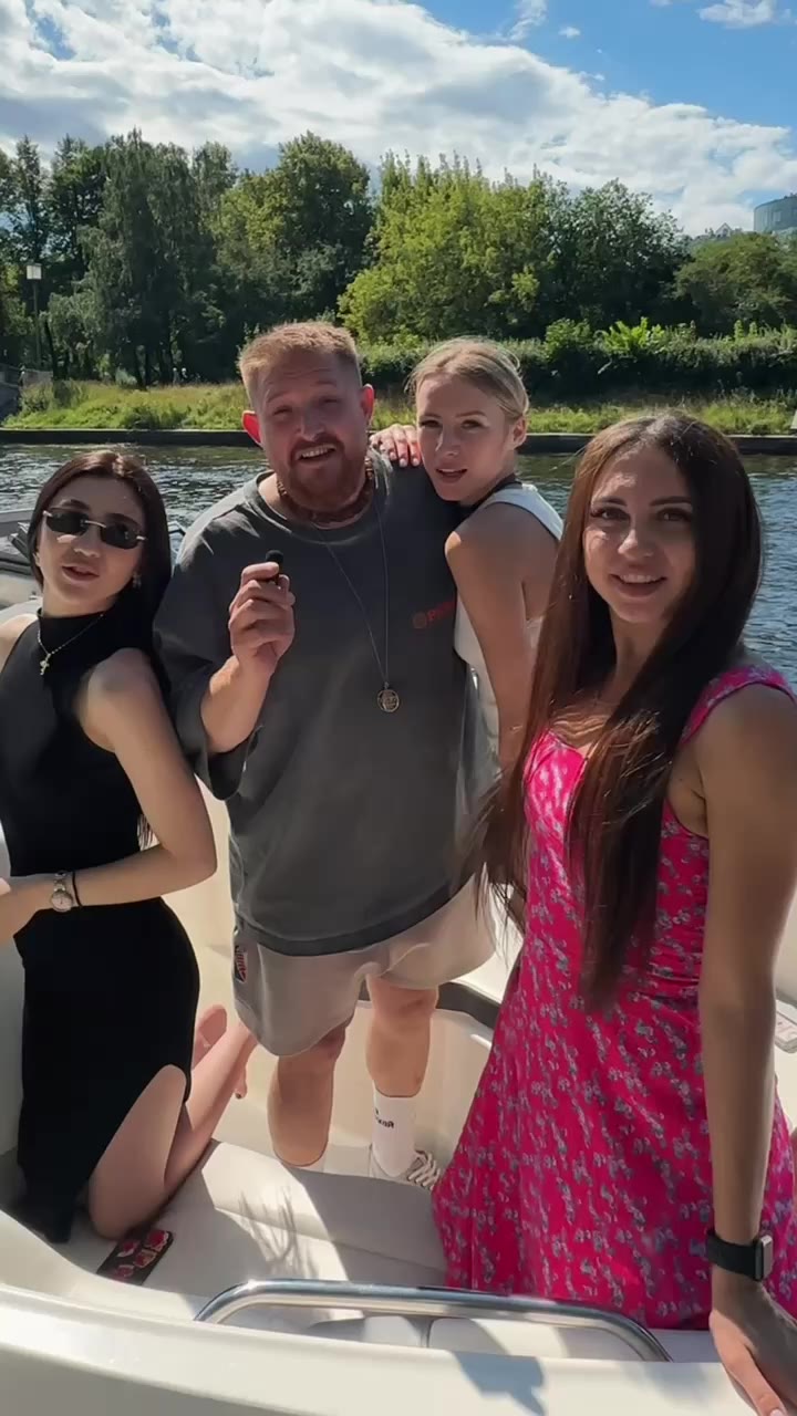 🛥️ Рецепт идеальной прогулки на катере по Петербургу
